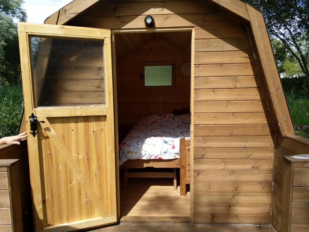 Rum Bridge 'Hazels' Pet Friendly Glamping Pod Clare Exterior photo